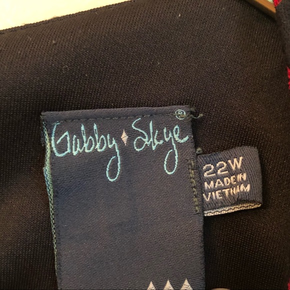 Gabby Skye Dress - Picture 5 of 5